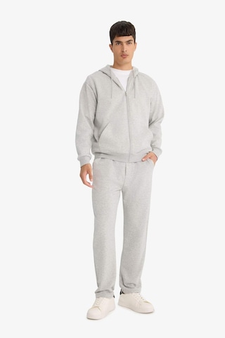 Defacto Regular Fit Basic Düz Beli Bağcıklı Düz Paça Cepli Eşofman Altı D6762AX25AU Gri