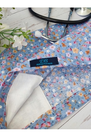 Tesettür Indigo Mavi Çıtır Çiçek Desenli Cerrahi Bone Doktor Hemşire Sağlıkçı Bonesi Geniş Kesim