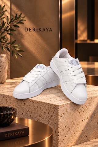 Derikaya Kadın Beyaz Bağcıklı Düz Taban Günlük Sneaker Spor Ayakkabı
