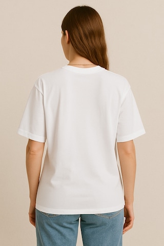Kadın Tavşan Baskılı Oversize Beyaz T-shirt Beyaz