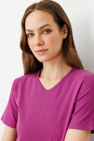Kadın V Yaka Kaşkorse Pamuk T-shirt Sıklamen pembe