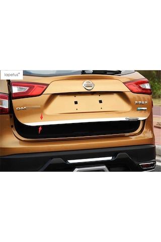 Nissan Qashqai Bagaj Alt Çıta 2014 - 2019 Krom Bagaj Çıtası