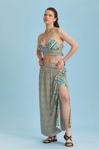 Arka Bel Lastikli Derin Yırtmaçlı Çiçek Desenli Etek 001