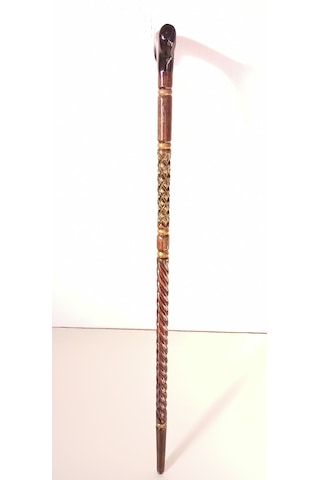 Ahşap Baston K-03 Gürgen Burgu Ve Baklava Kesimi Oymalı.