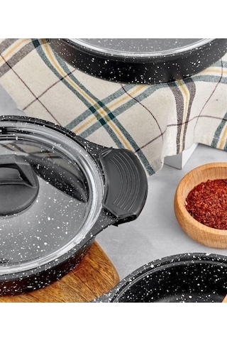 Eda Tuğra 3 Lü Granit Döküm Kapaklı Sahan Tava Seti - Yanmaz Yapışmaz Silikon Tutmaçlı Siyah Siyah