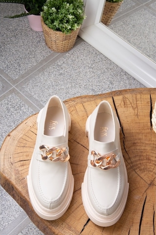 Fox Shoes Bej Kalın Tabanlı Kadın Günlük Ayakkabı K294760009