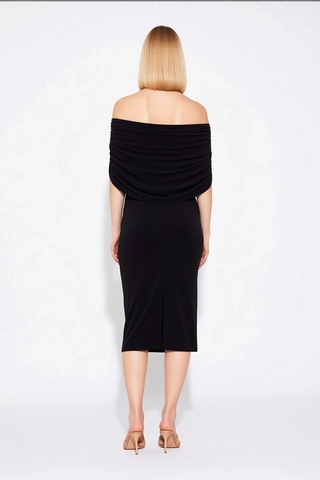 Benerly Kadın Bodycon Carmen Yaka Kolsuz Midi Elbise Esnek Örme Kumaş Ast Siyah