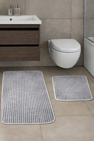 Kaymaz Tabanlı 2 Li Banyo Paspas Seti Yıkanabilir, Su Emici, Toz & Leke Tutmaz Oval Klozet Takımı Kahverengi Noel Ağacı