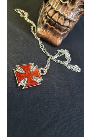 Dükkan Design Kırmızı Gama Cross Kolye Sarı