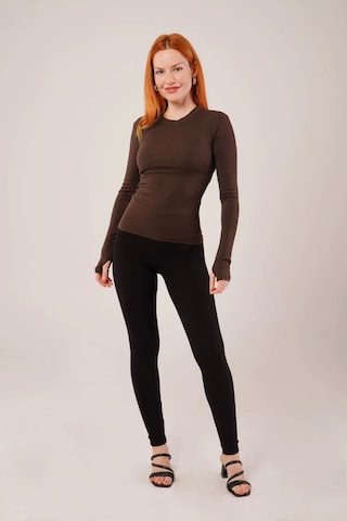 Uzun Kollu Basic Kahverengi Bluz Kahverengi