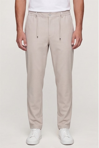 Sabri Özel Erkek Taş Normal Kesim Regular Fit Pamuklu Armürlü Bel Lastikli Jogger Pantolon Sabri Özel Erkek Taş Normal Kesim Regular Fit Pamuklu Armürlü Bel Lastikli Jogger Pantolon