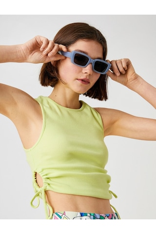 Koton Crop Atlet Halter Yaka Pencere Detaylı Yeşil 2sal30280ık 2SAL30280IK780 Yeşil