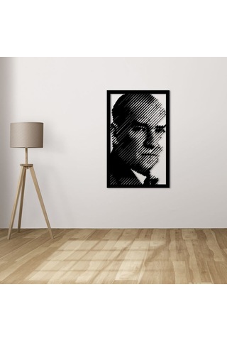Modern Çizgilerde Bir Devlet Adamı: Atatürk Metal Duvar Dekoru