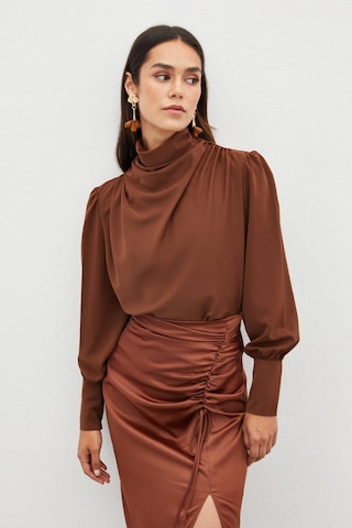 Sateen Drape Detaylı Bluz - Kahve