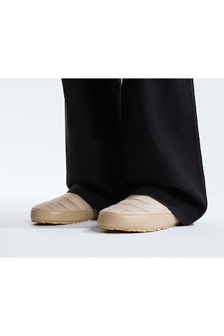 The North Face W Thermoball Tractıon Mule V Unisex Outdoor Terlik Nf0a3v1hu421 Bej