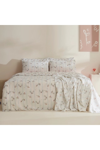 Sarah Anderson Visnu Çift Kişilik Pike Hediyeli Nevresim Takımı Beyaz