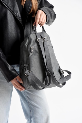 Baginn Kadın Sırt Çantası Günlük Kullanıma Uygun 32 25 Cm Klinkır Kumaş Çok Cepli Hafif Su İtici Kumaş Gri