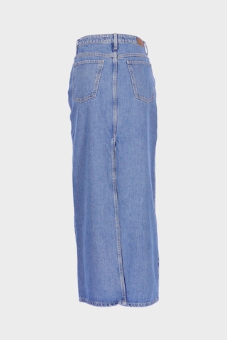 Açık Mavi Yüksek Bel Patı Düğmeli Ön Ve Arka Yırtmaçlı Jean Etek C 4532-035 Açık Mavi