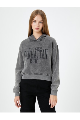 Koton Soluk Efektli Kapşonlu Crop Sweatshirt Kolej Temalı Baskılı Antrasit 4wal10679ık Antrasit