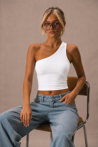 Tarz Cool Kadın Tek Omuz Crop Atlet Esnek Slim Fit Süprem Kumaş Asimetrik Yaka Bluz Beyaz