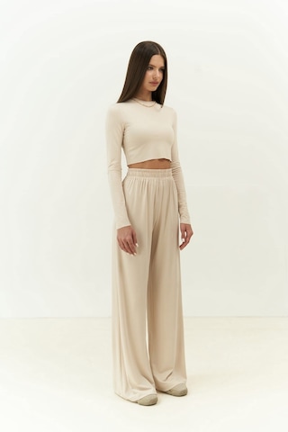 Mai Collection Mai Studios Co. Jany Uzun Kollu Bej Crop Pantolon Takım Bej
