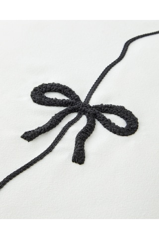 English Home Ribbon Dolgulu Kırlent 45x45 Cm Siyah - Beyaz Siyah - Beyaz