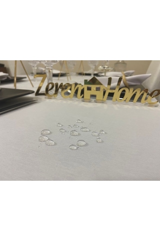 Sıvı Geçirmez Dertsiz Masa Örtüsü Beyaz