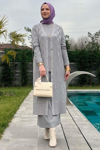 Rabia Şamlı Dama Desenli Gri Triko Hırka Çok Renkli