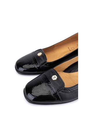 Relax Anatomic Kadın Hakiki Deri Siyah Comfort Ayakkabı 611 E2254 Bn Ayk Y19 Vernıce Black/leather Black Siyah