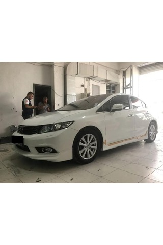 Honda Civic Fb7 Yan Marşbiyel Takım Fiber Boyasız