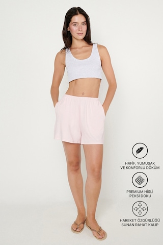 Ac&co / Altınyıldız Classics Kadın Pembe Yumuşak Dokulu Standart Fit Beli Lastikli Cepli Rahat Örme Esnek Şort
