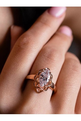 Lamponi 925 Gümüş Üzerine Büyük Taşlı Suni Pırlanta Kaplama Yüzük 184022111 Altın