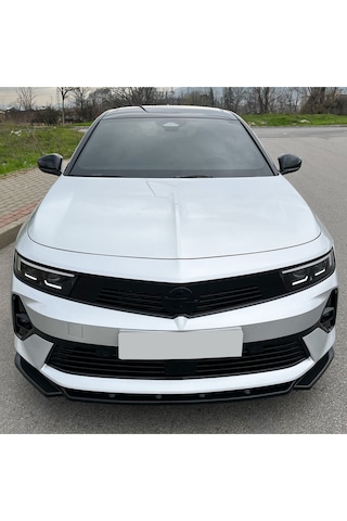 Opel Astra L Ön Lip Plastik Piano Black