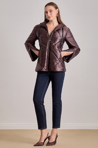 Cepli Bordo Kapitoneli Mont Bordo