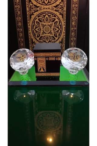 Kabe Cami Cam Süs 16cm 8cm Boyutu Ürün Camdır