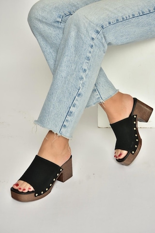 Fox Shoes Y996594002 Siyah Süet Kalın Topuklu Kadın Terlik Siyah