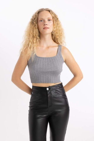 DeFacto Slim Fit Dar Kesim Kare Yaka Triko Atlet U6412AZ24AUGR210