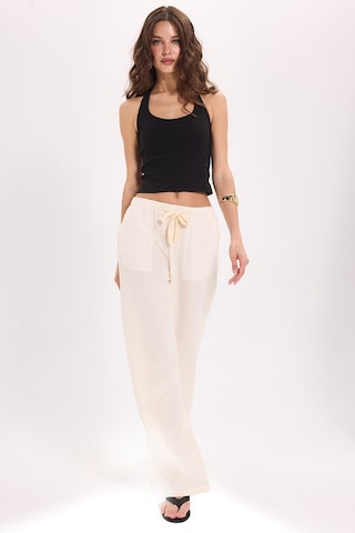 Tudors Kadın Slim Fit Dar Kesim Pamuklu Halter Yaka Kaşkorse Siyah Crop-50709