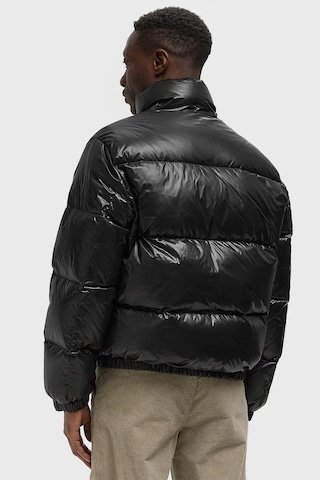 Lacoste Relaxed Fit Down Fill Mens Jacket Çıkarılabilir Kapüşonlu Rahat Kesim Suya Dayanıklı Erkek Kaz Tüyü Mont Siyah Siyah