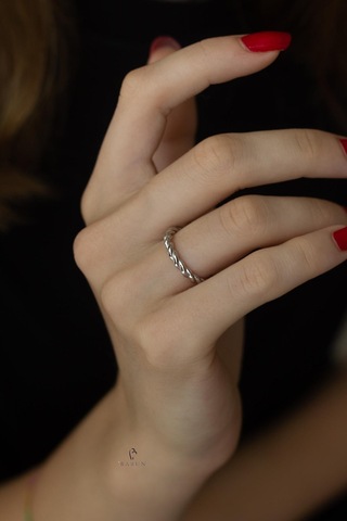 Yuvarlak Burma Model Örgü 925 Ayar Ayarlanabilir Gümüş Rengi Yüzü