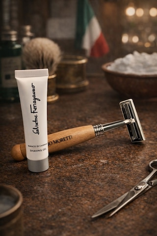 Valerio Moretti Ahşap Saplı Klasik Tıraş Bıçağı + Shaving Gel 15 Ml