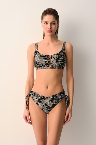 Suwen Ashley Bant Detaylı Bralet Bikini Üst Sb2632514201420 Leopar Desenli