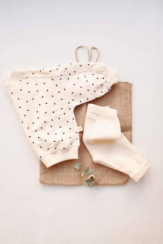 Siyah Puantiyeli Bebek Alt Üst Takım Krem