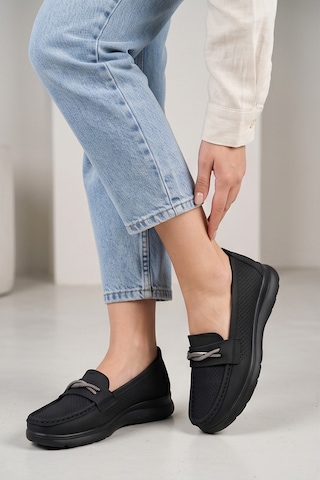 Liarca Aura Comfort Ortopedik Tabanlı Işıltı Detaylı Kadın Siyah Günlük Casual Loafer Ayakkabı