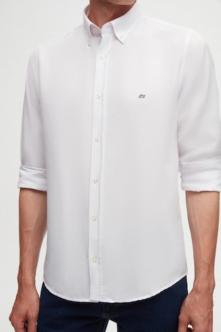 Ds Damat Slim Fit Beyaz Oxford Düğmeli Yaka Kolay Ütülenebilir Nakış Detaylı Pamuklu Gömlek 4HC02ORT03265 Beyaz