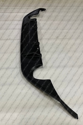 Volkswagen Golf 7 R Difüzör Tek Çıkış İthal Mat Siyah Difizör Plastik