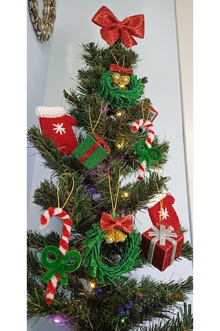 Yılbaşı Süsü Seti 10 Lu Set - Baston Şeker, Eldiven, Hediye Paketi, Fiyonk, Çelenk 010