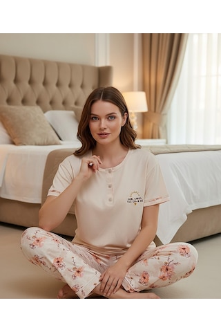 Mihra Kadın Ring Viskon Düğmeli Yaka Kısa Kol Likralı Pijama Takımı 40112b - 1 Adet Bej