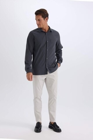 DeFacto %100 Pamuk Yazlık Jogger Chino Pantolon Beli Bağcıklı Cepli Düz Paça Z9933AZ25SPGR94