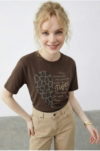 Shade Kadın Leopar Kalp Taş İşlemeli Bisiklet Yaka Regular Fit T-shirt 2210 60283976 - Kahverengi